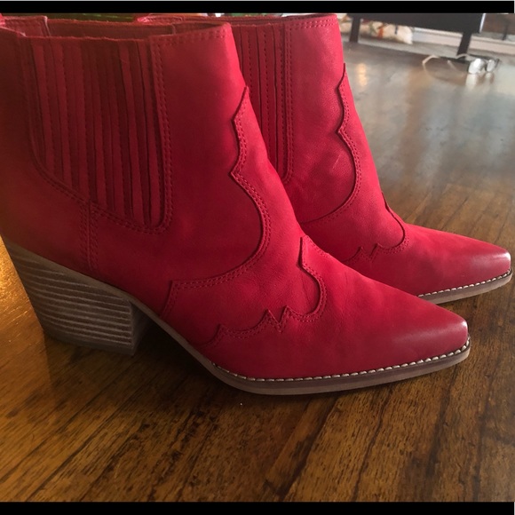Sam Edelman Red Crop Western Style Boot 
